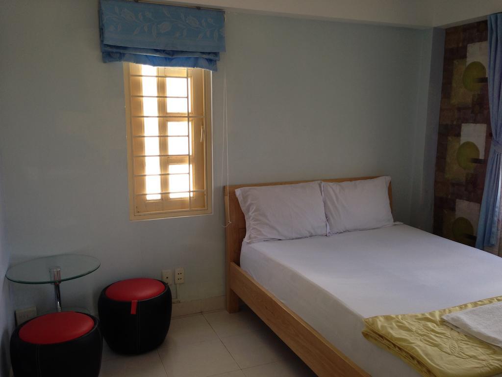 Backpacker'S Nha Trang Hostel Exterior photo